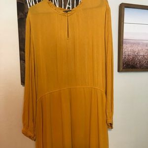 Old Navy Yellow Dress